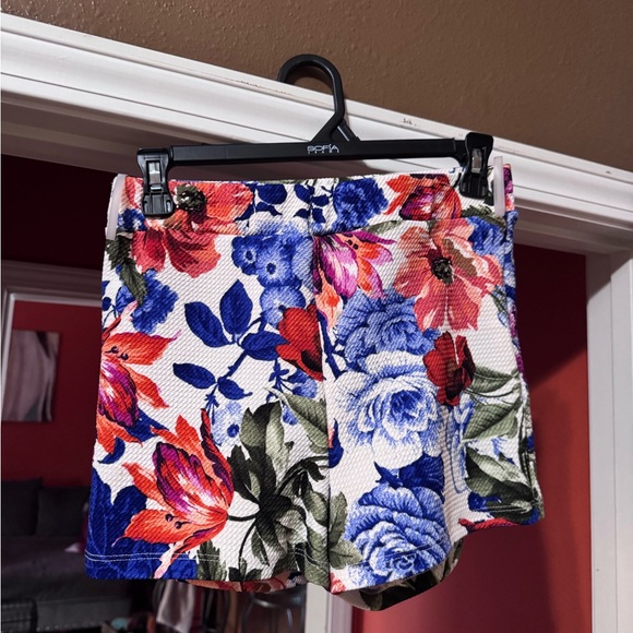 Goodtime brand. Multicolor floral set. - Picture 4 of 6